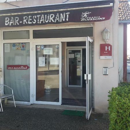 Hotel Restaurant Le Chalet Cabariot Exterior photo